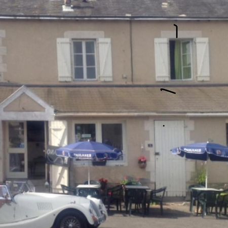 Chambres D'Hotes La Chaumiere Coulonges  Экстерьер фото